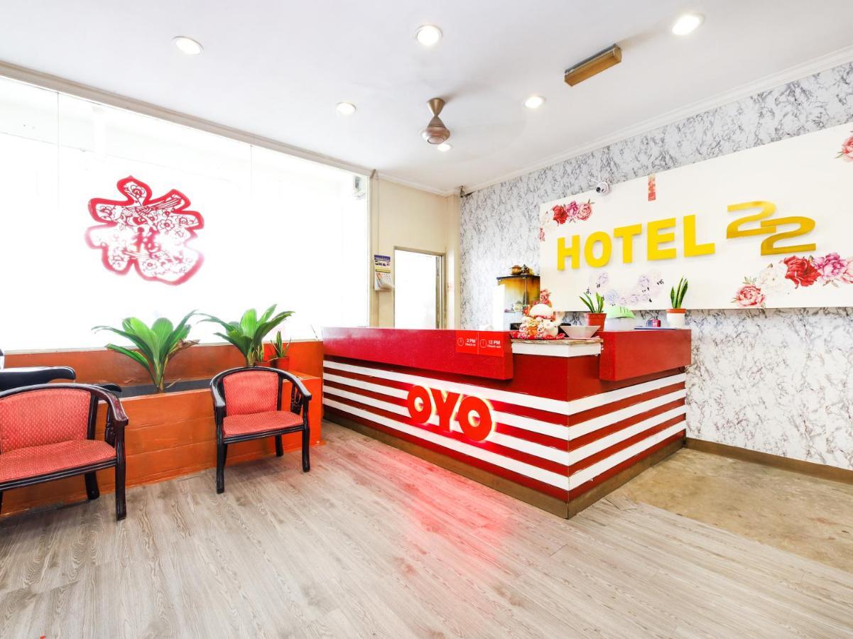 โอโย 89676 โฮเต็ล 22 Hotel เซเรมบัน ภายนอก รูปภาพ