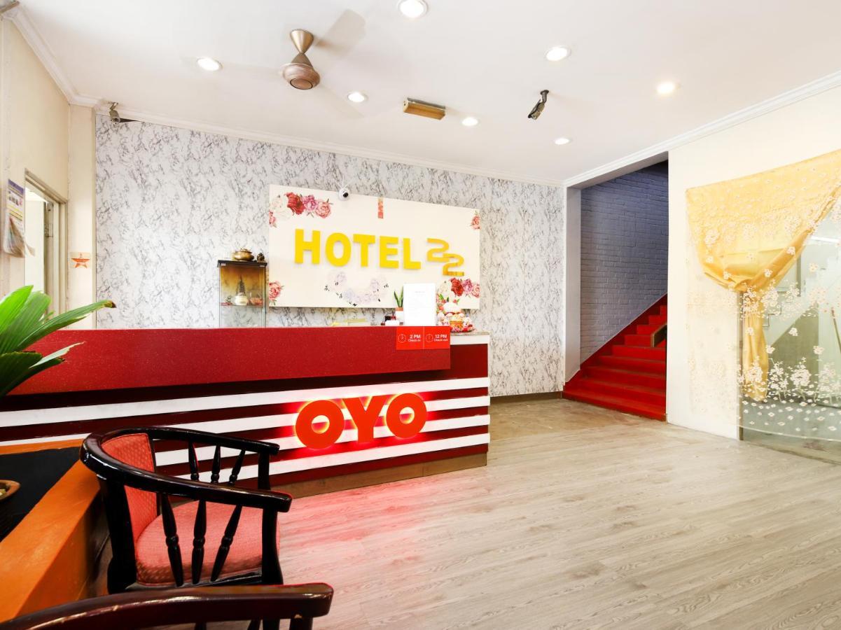 โอโย 89676 โฮเต็ล 22 Hotel เซเรมบัน ภายนอก รูปภาพ